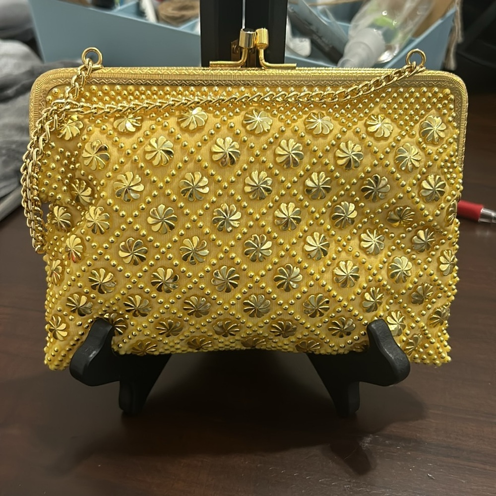 Vintage Handmade Yellow and Gold Beaded Evening Bag Made in Hong Kong - Picture 13 of 13